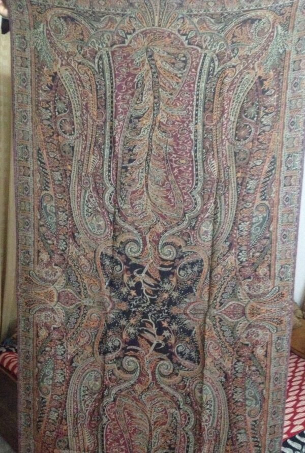 White Jewel Crewel Embroidered Curtain